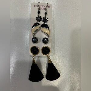 Lot of 4 Pair of pierced earrings.